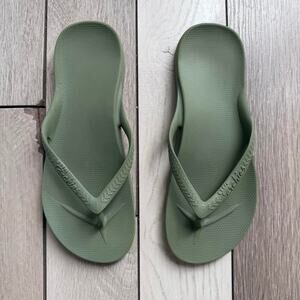 Archies classic olive flip flops